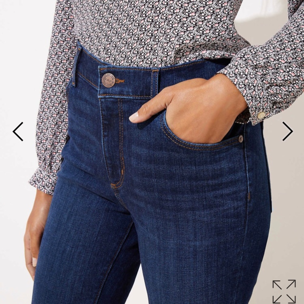 Ann Taylor LOFT Curvy Bootcut Jeans